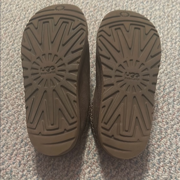 KIDS' UGG TASMAN II chestnut SLIPPER - Picture 4 of 5